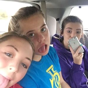 Meet your Posher, Molly